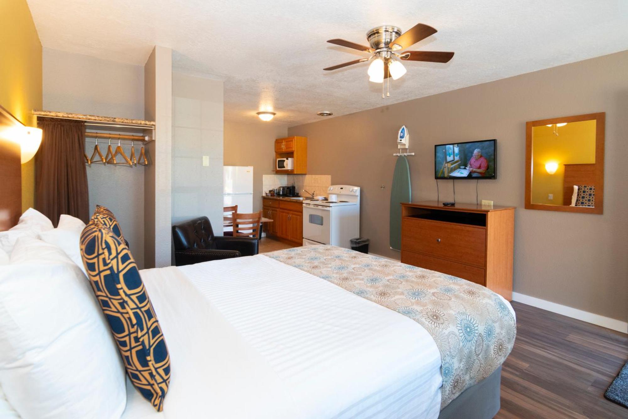 Nordic Inn And Suites พอร์ตแลนด์ ภายนอก รูปภาพ