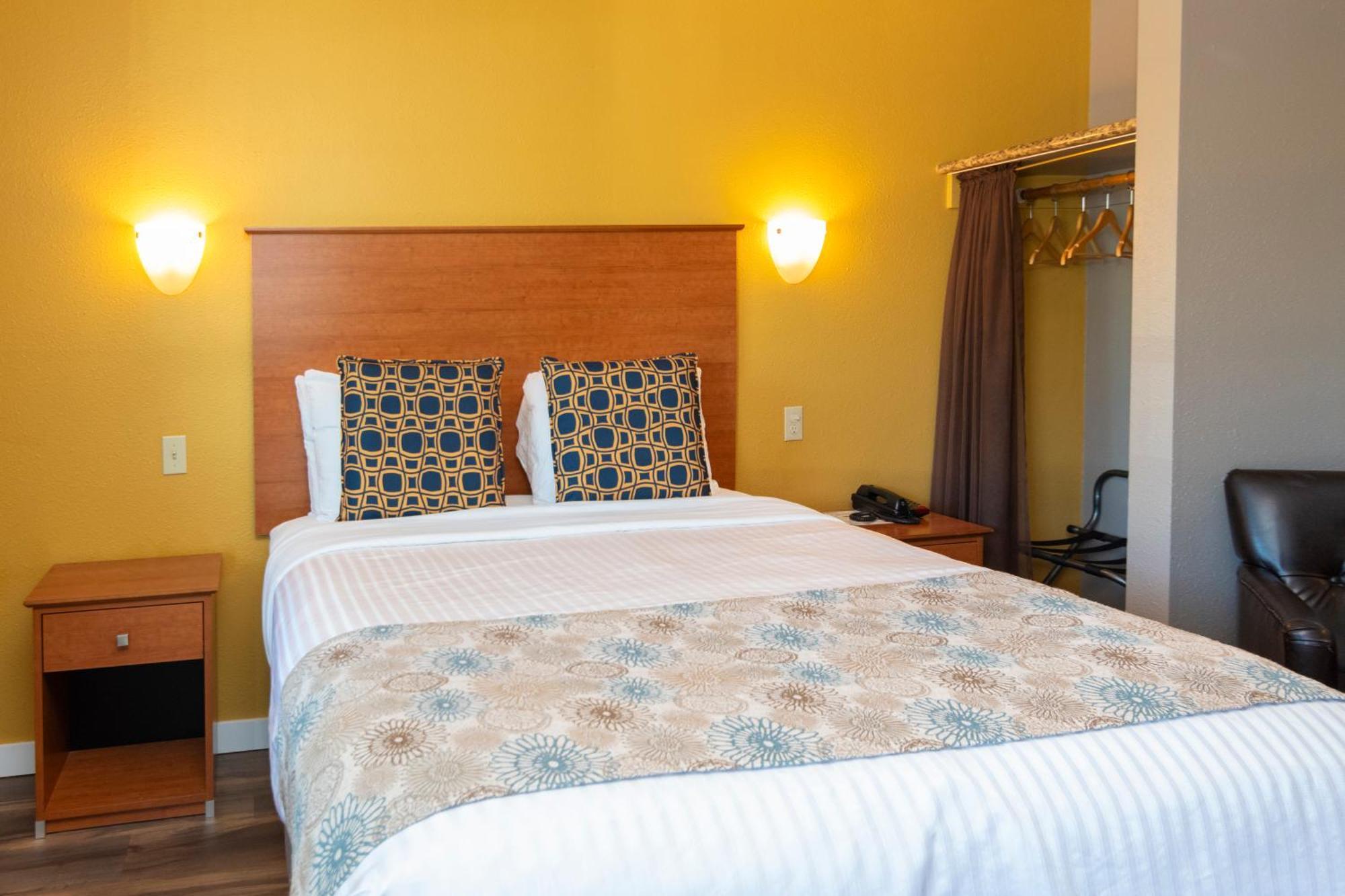 Nordic Inn And Suites พอร์ตแลนด์ ภายนอก รูปภาพ