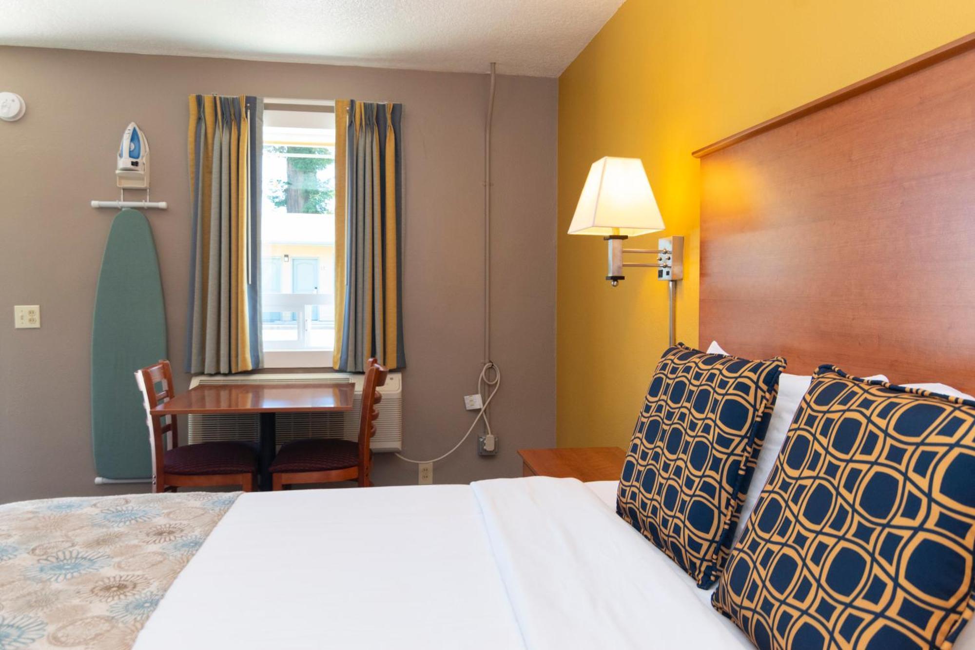 Nordic Inn And Suites พอร์ตแลนด์ ภายนอก รูปภาพ