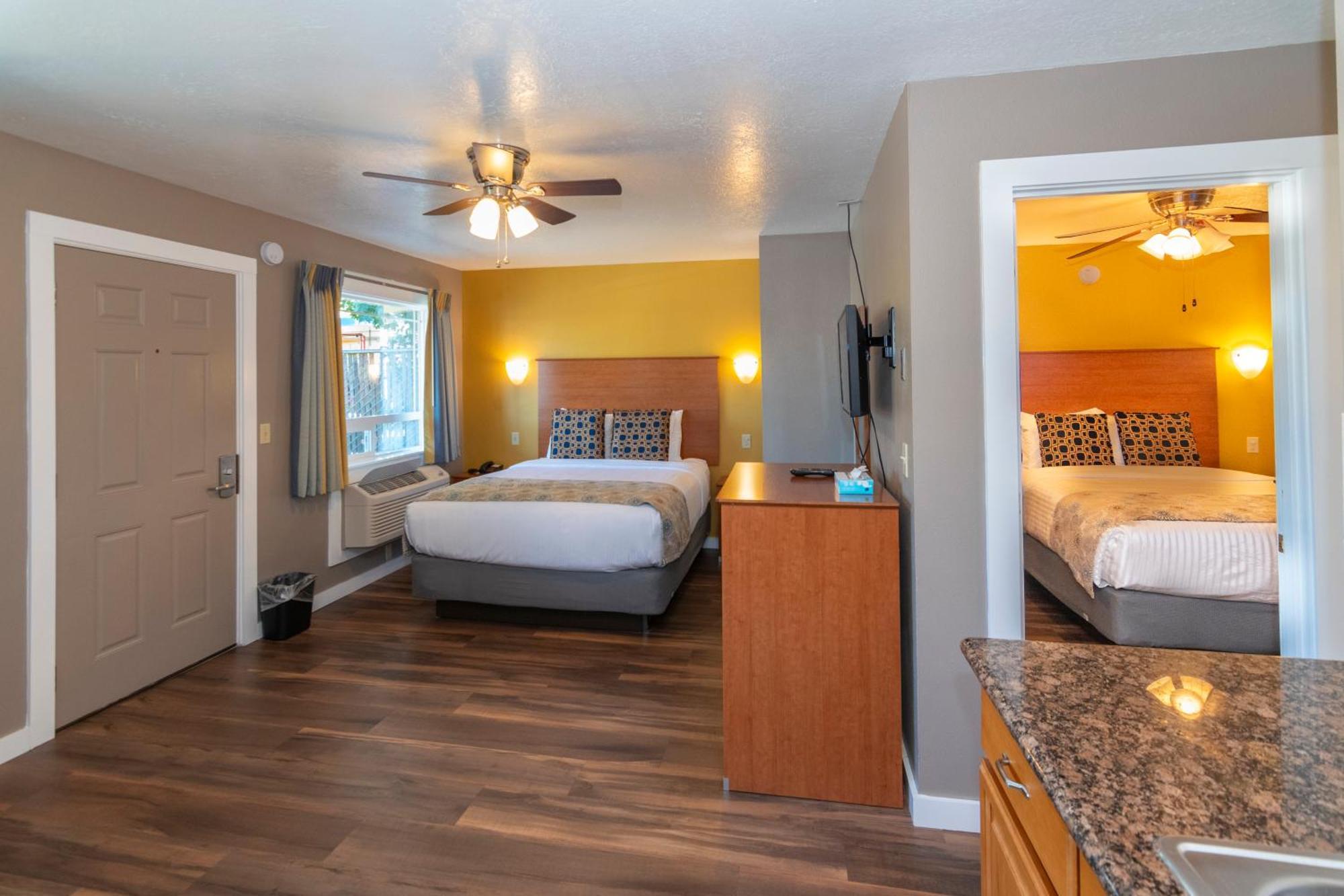 Nordic Inn And Suites พอร์ตแลนด์ ภายนอก รูปภาพ
