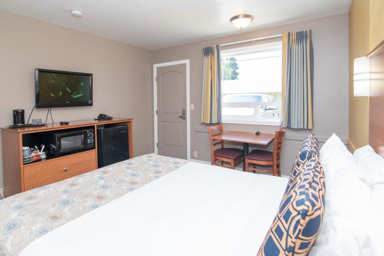 Nordic Inn And Suites พอร์ตแลนด์ ภายนอก รูปภาพ