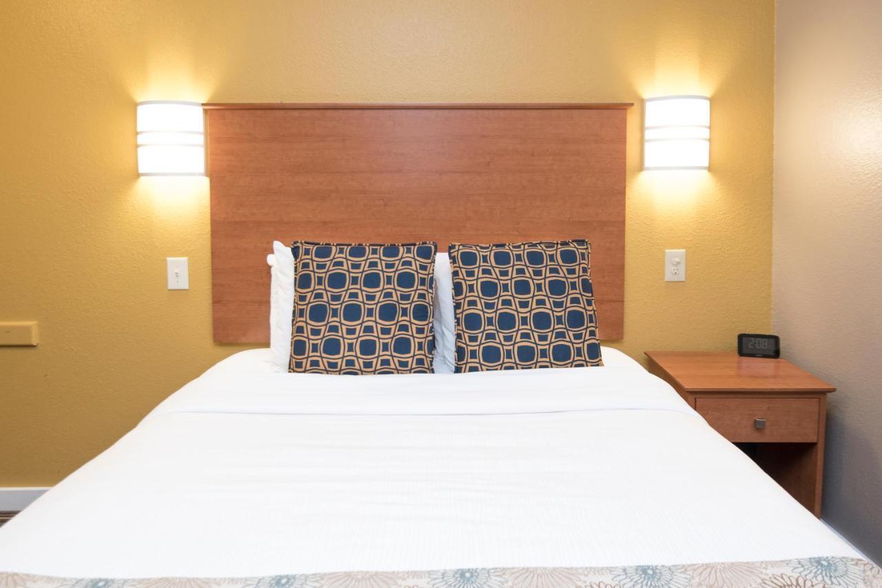 Nordic Inn And Suites พอร์ตแลนด์ ภายนอก รูปภาพ